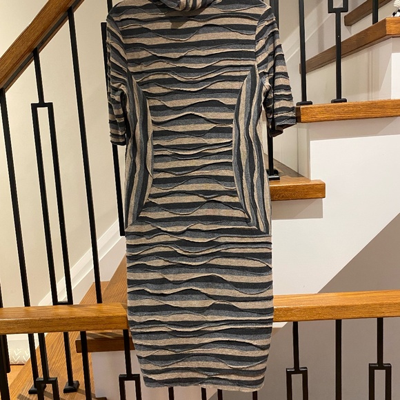 Connected Apparel striped textured dress - Picture 5 of 7